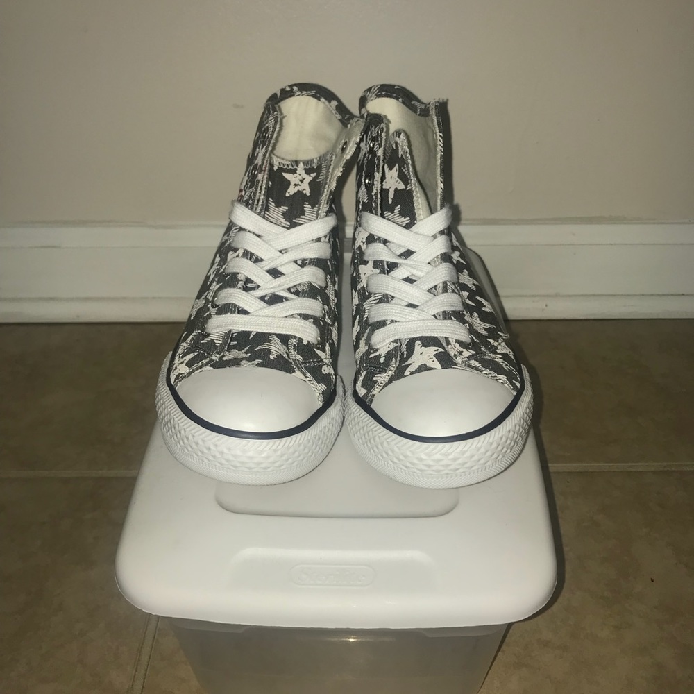 Women Sneakers